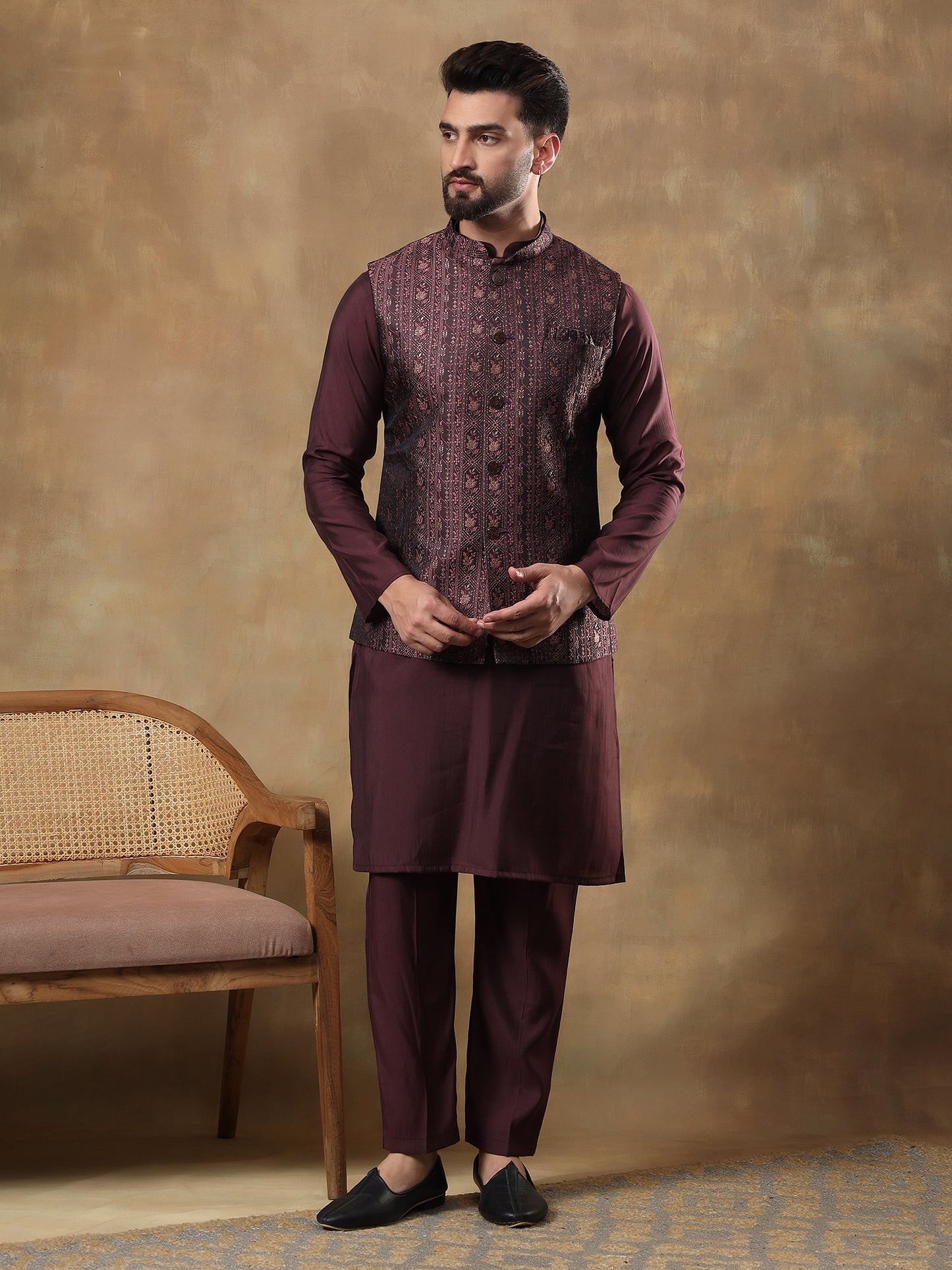 GRAPE WINE BEL BUTI PATTERNED KURTA JACKET SET