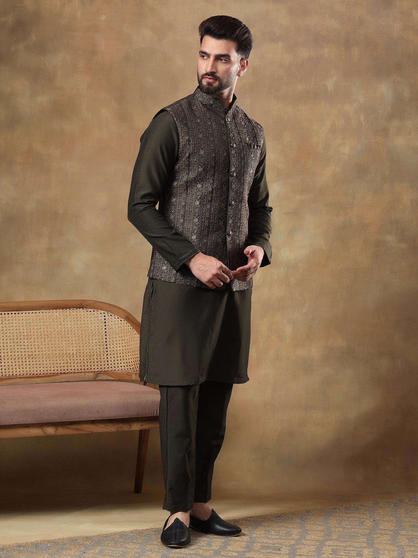 Bottle Green Belbuti Patterned Kurta Jacket Set