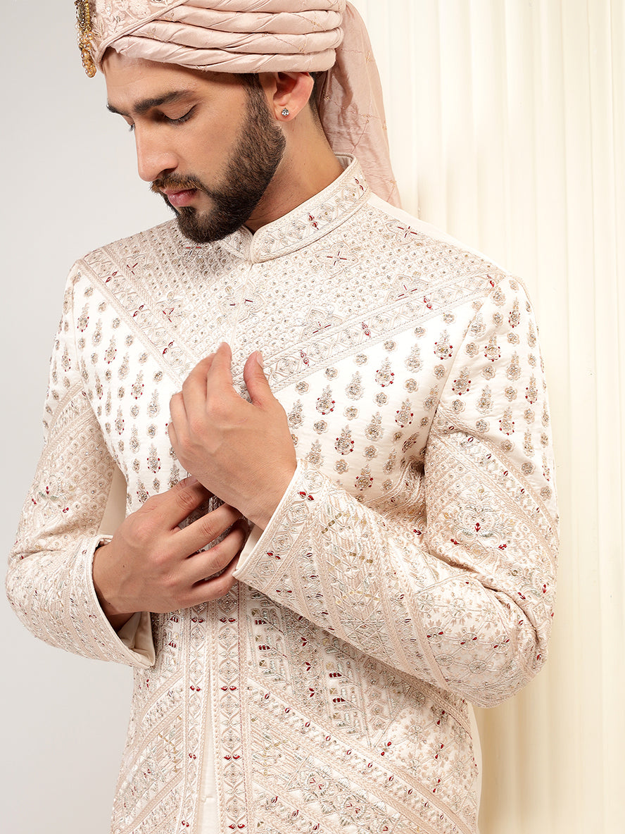 Mauve Pink Sherwani With Royal Handwork Pattern