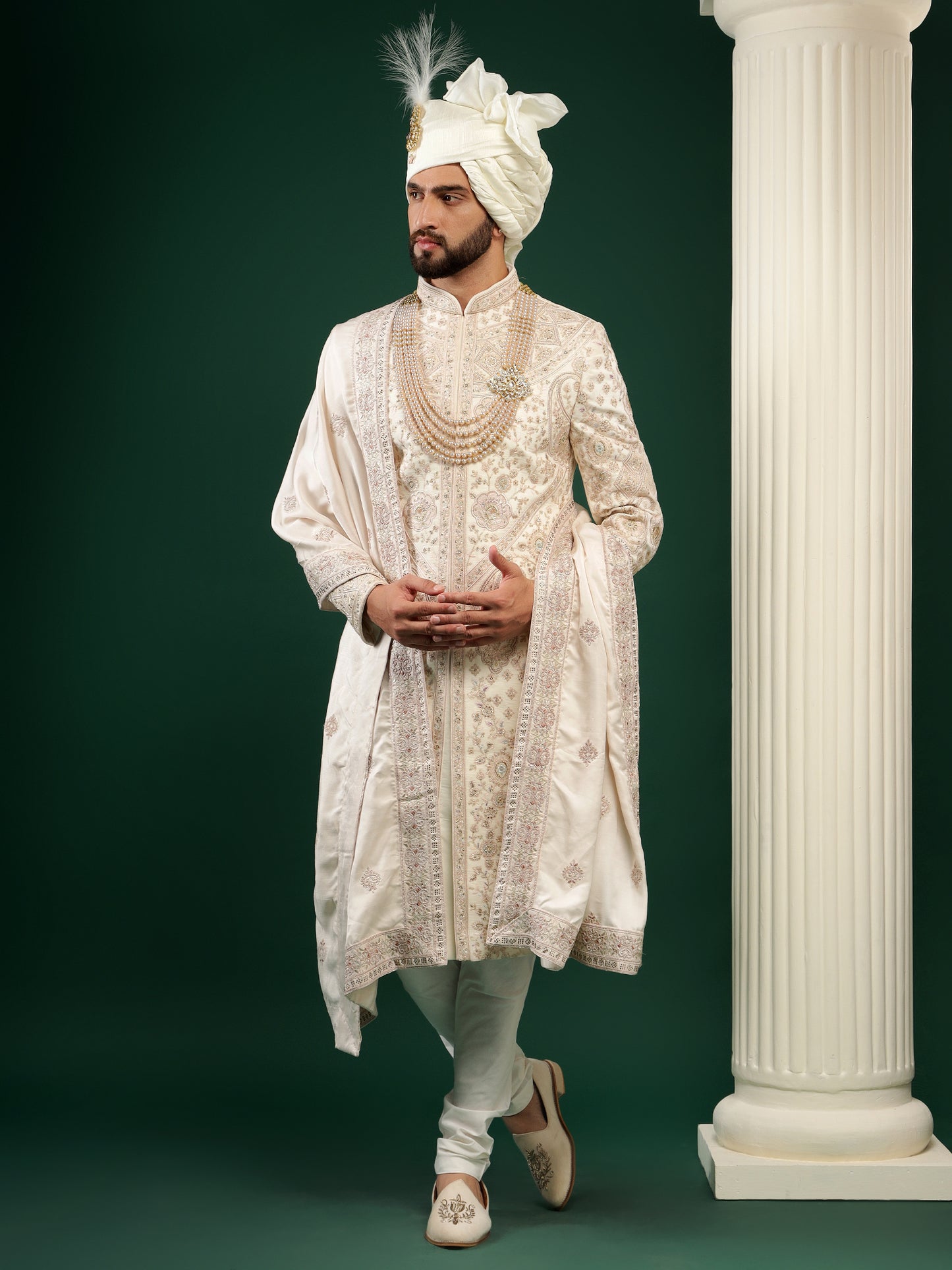 PASTEL CREAM PAISLEY PATTERN SHERWANI SET