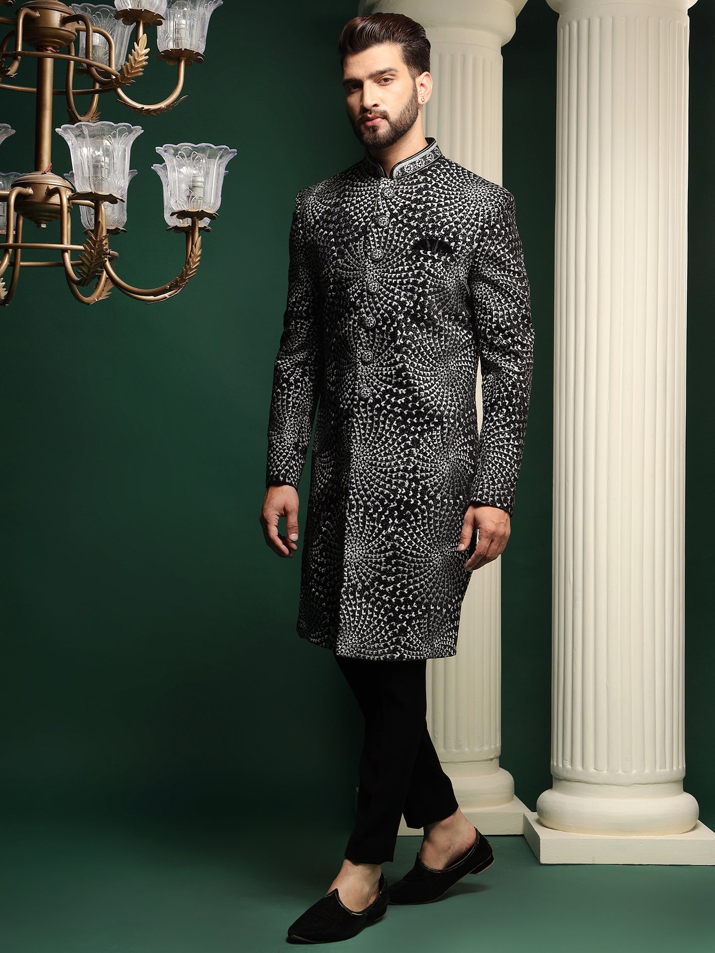 ROYAL BLACK INDOWESTERN WITH STERLING GREY PATTERNS